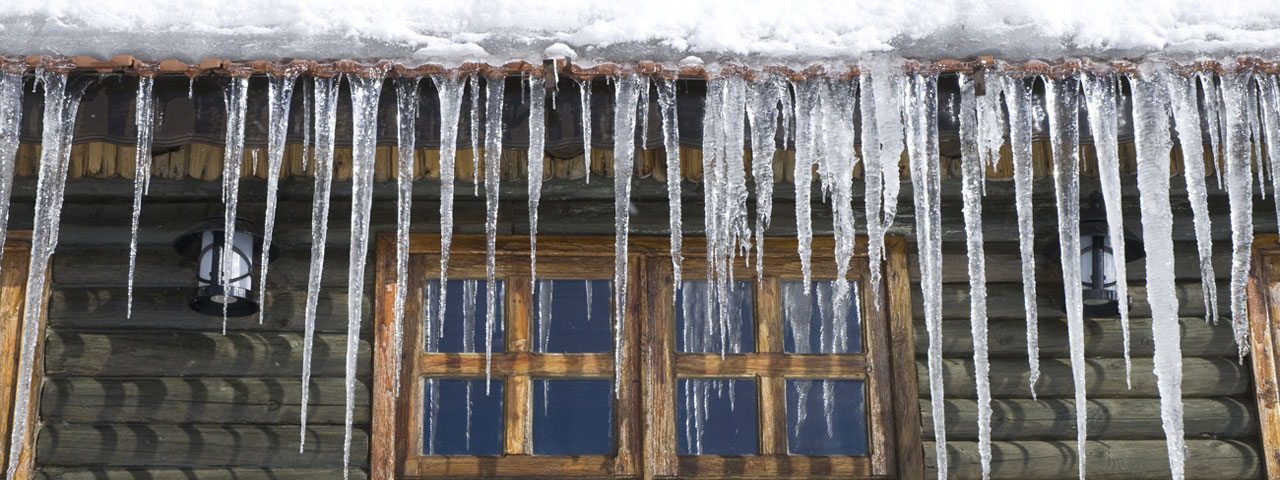 spray foam prevents ice dams by providing proper insulation in Manchester attic spaces